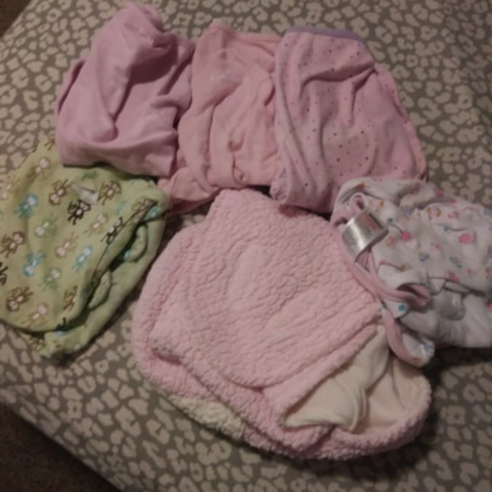 Swaddles